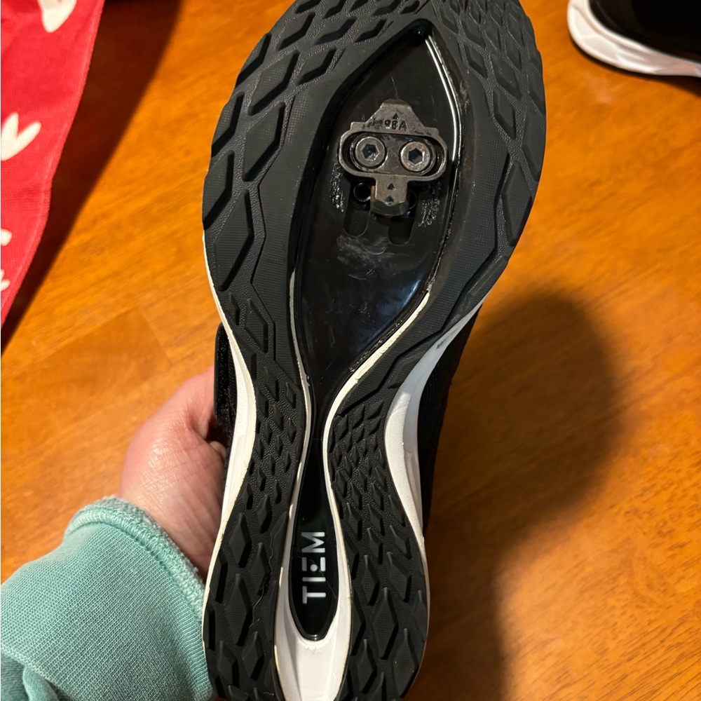 TIEM cycling shoes